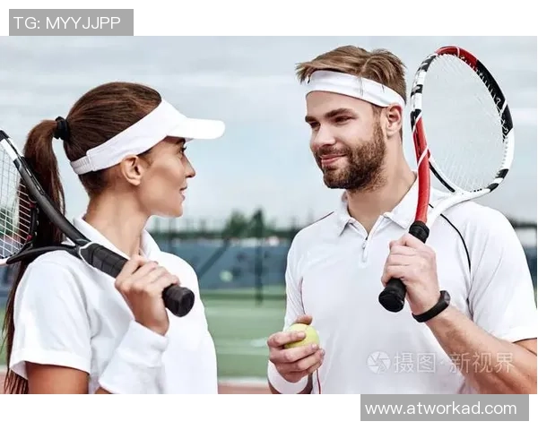 重庆网球队在冠军赛中的灵活战术与团队协作表现分析 重庆网球队在冠军赛中的灵活战术与团队协作表现分析